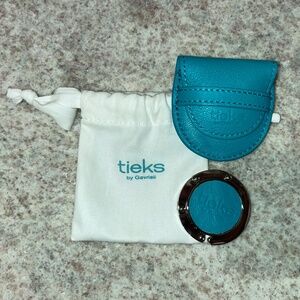 Tieks purse hook + case (Tieks Advent Calendar 2025) - Tiek blue